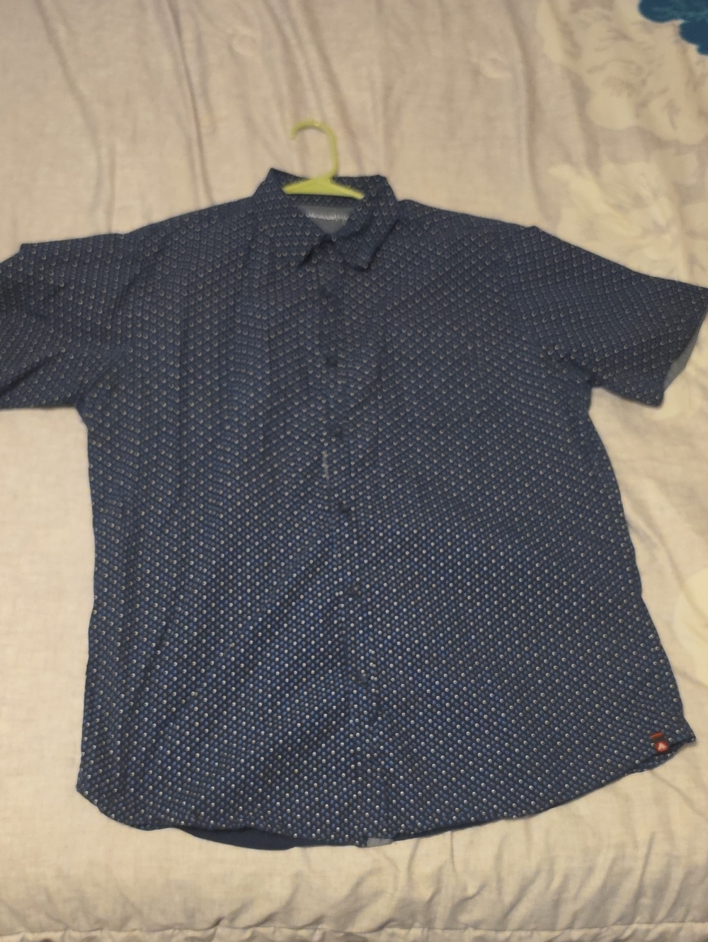 Airwalk Men's Short-Sleeve Navy Dot-Print Button-Down Shirt